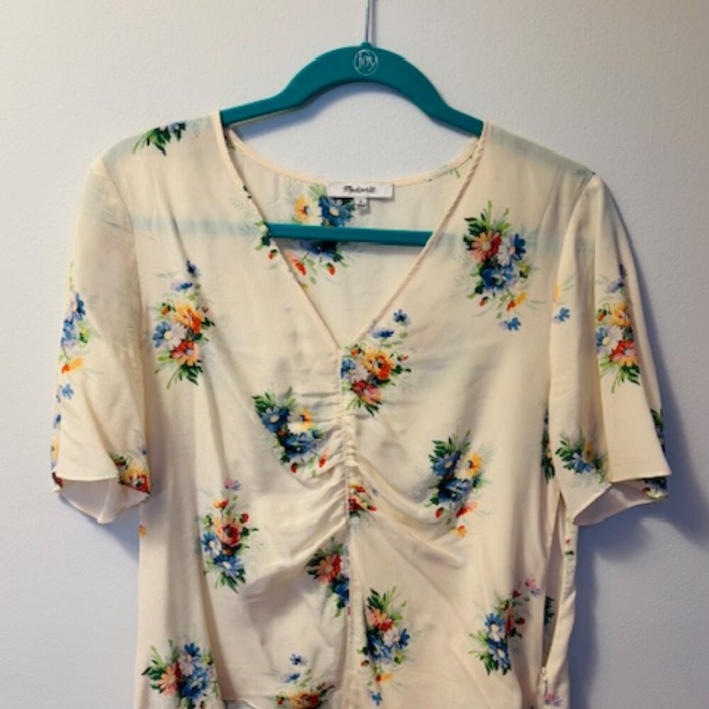 Madewell Silk Ruched Shirred Front Top in Classic Corsage Size 8 - Picture 2 of 5